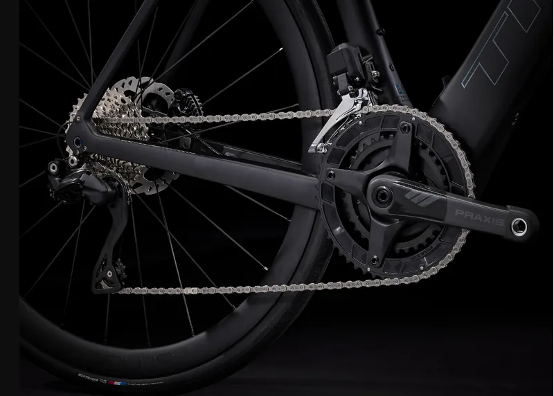 Trek Domane+ SLR 6 105 Di2 Electric Road Bike 2025 in Matte Deep Smoke Black-2